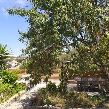 Les Mondes - Appartement Bas De Maison Ensues-la-Redonne Exteriör bild