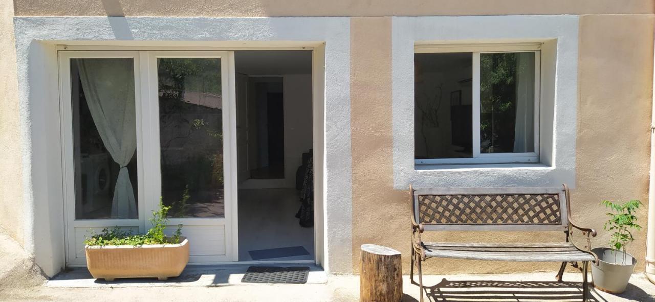 Les Mondes - Appartement Bas De Maison Ensues-la-Redonne Exteriör bild